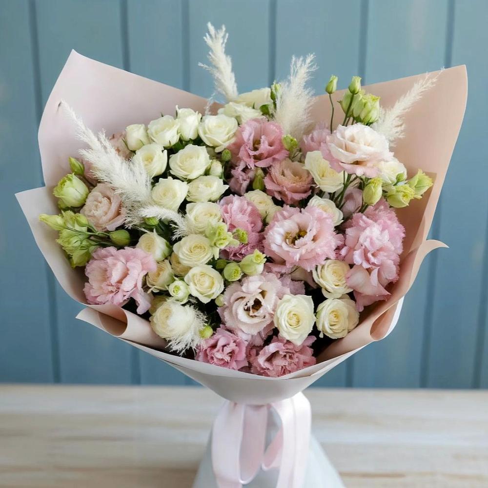 Букет цветов из: Альстромерии и Розы в Губастово