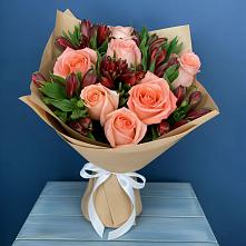 Букет цветов из:  Розы и Альстромерии в Губастово