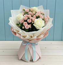 Букет цветов из:  Розы #REPLACE_PRED# Губастово