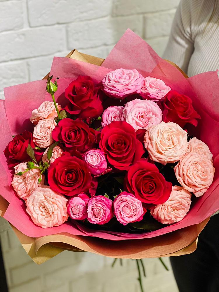 Букет цветов из: Розы в Губастово