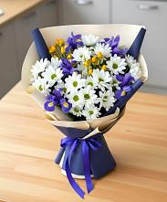 Букет цветов из:  Розы, Ирисы и Хризантемы #REPLACE_PRED# Губастово
