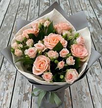 Букет цветов из:  Розы в Губастово