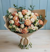 Букет цветов из:  Альстромерии и Розы в Губастово